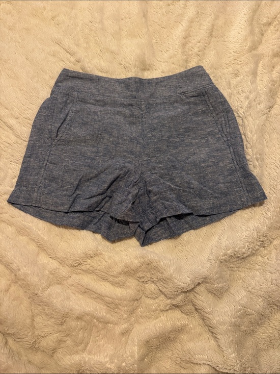 GAP Pants - GAP Heathered Light Blue Casual Pull-On Shorts